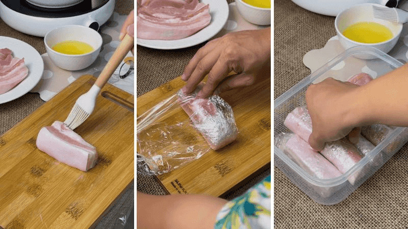 alt: Phủ dầu ăn và bọc thịt bằng màng bọc thực phẩm