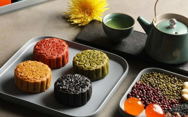 alt text: Bánh trung thu bị mốc