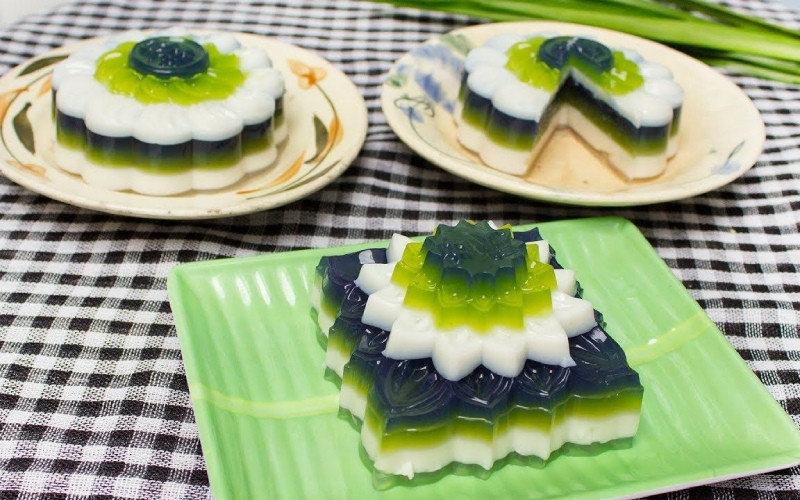 alt text: Bánh trung thu rau câu