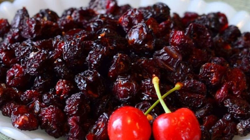 alt text: Cherry sấy khô, bảo quản được lâu